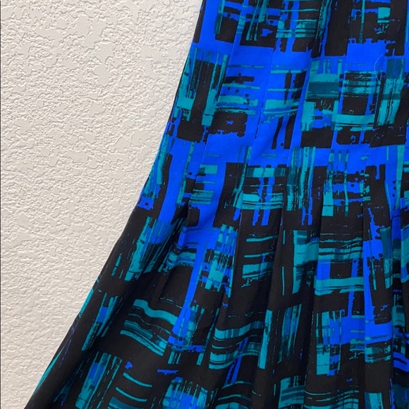 Button Up Dress - Picture 3 of 3